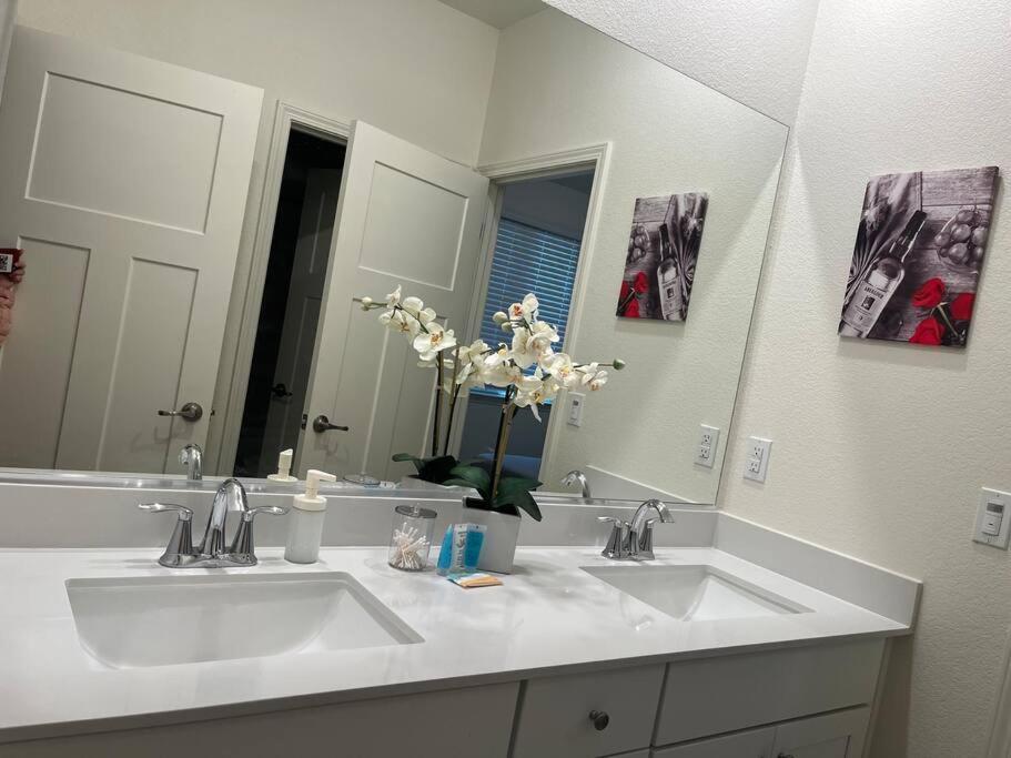 Brand-New, Beautiful & Stylish Home In Sacramento! Zewnętrze zdjęcie
